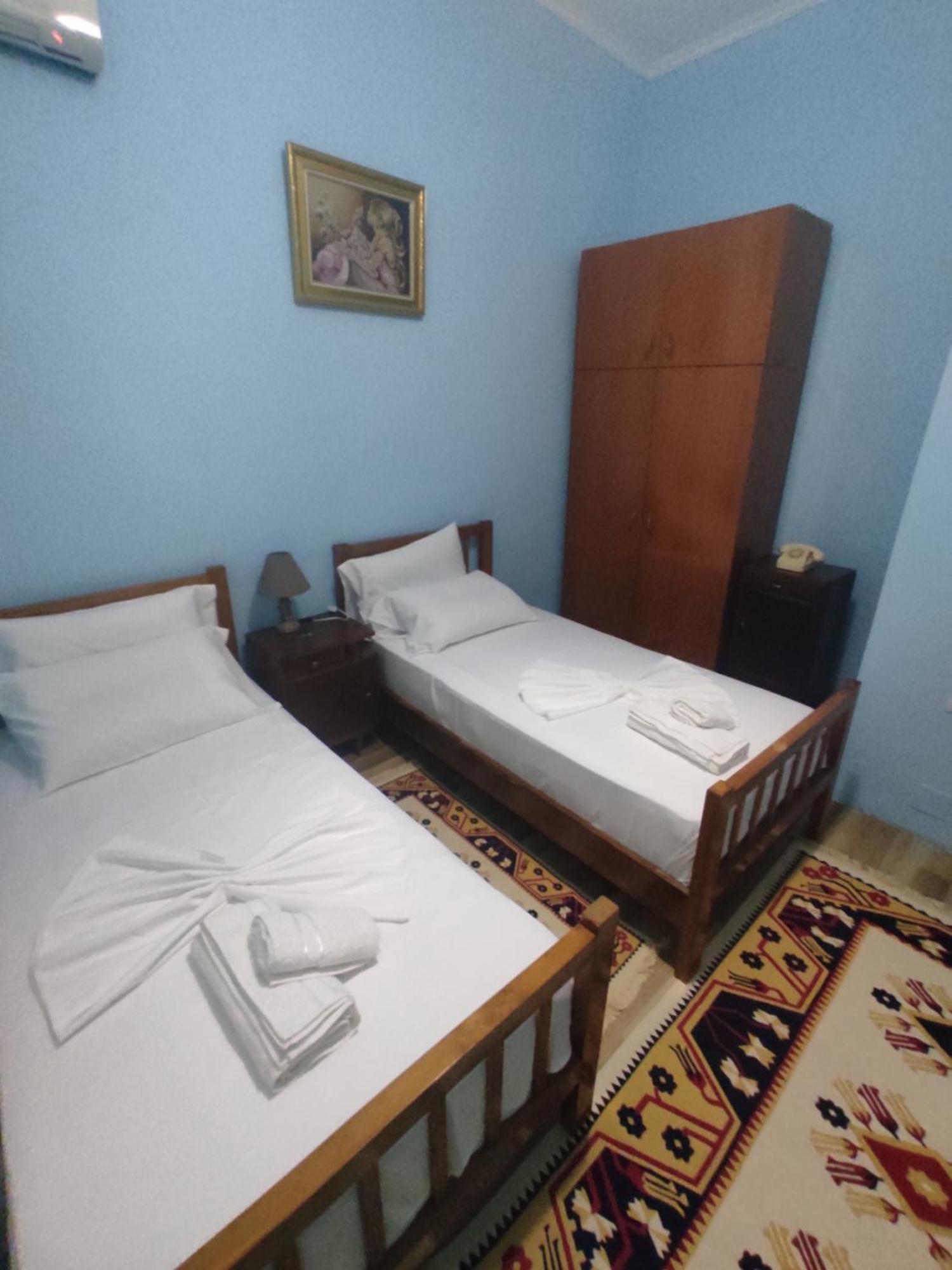 Xheison Apartment Gjirokastër Eksteriør billede
